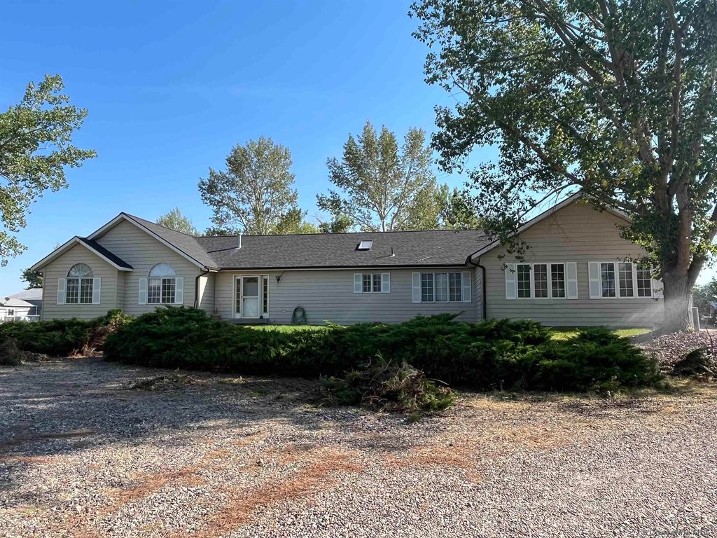 1955 W Walnut St, Wheatland, WY 82201 Trulia