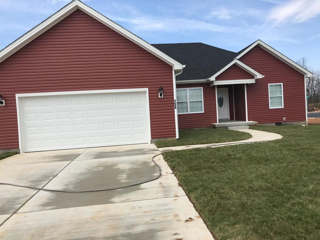 754 Alders Cove St, Bowling Green, KY 42101