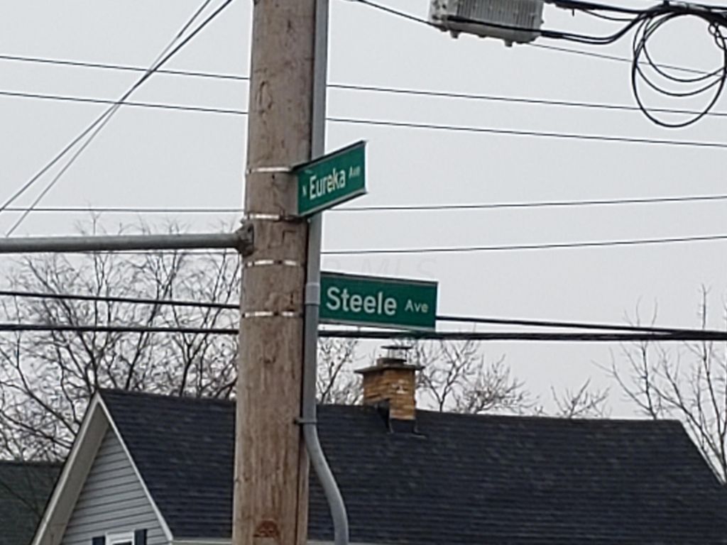 2424 Steele Ave, Columbus, OH 43204