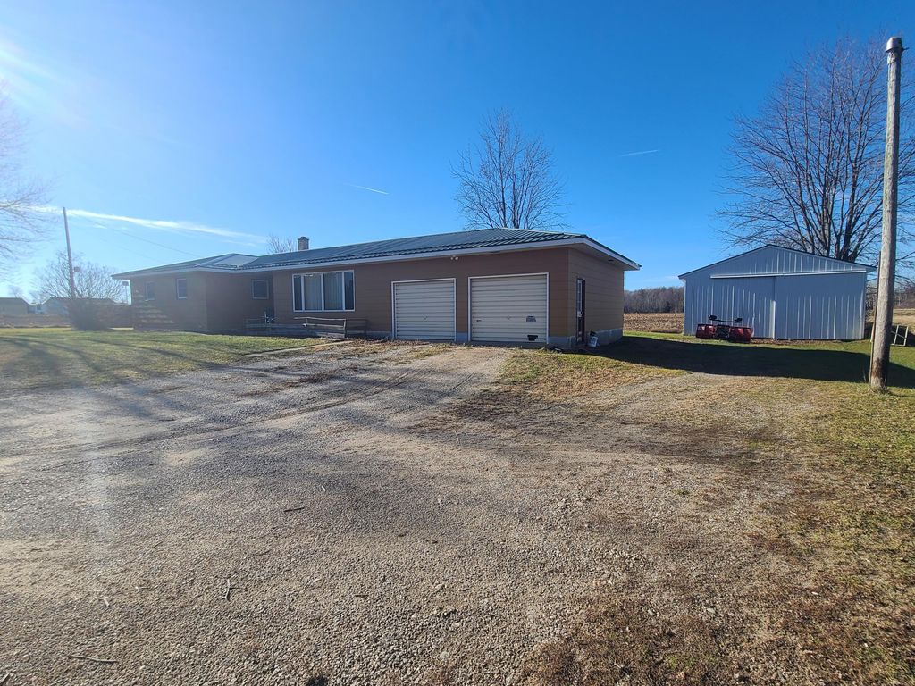 3437 N Wyman Rd, Edmore, MI 48829 Trulia