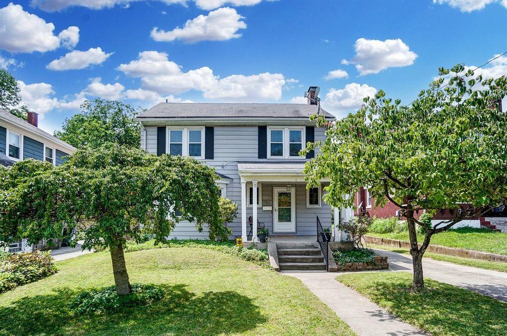 5815 Ridge Ave, Cincinnati, OH 45213