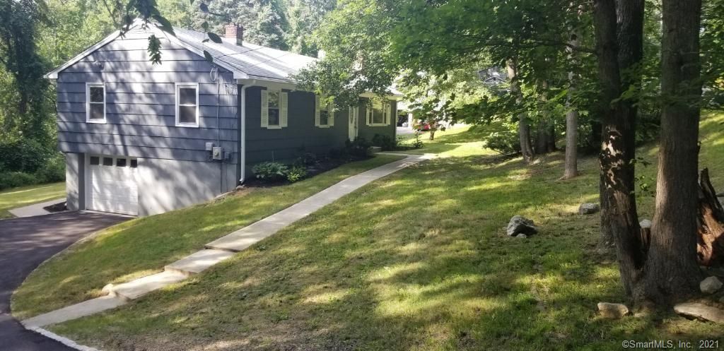 37 Turkey Roost Rd, Monroe, CT 06468