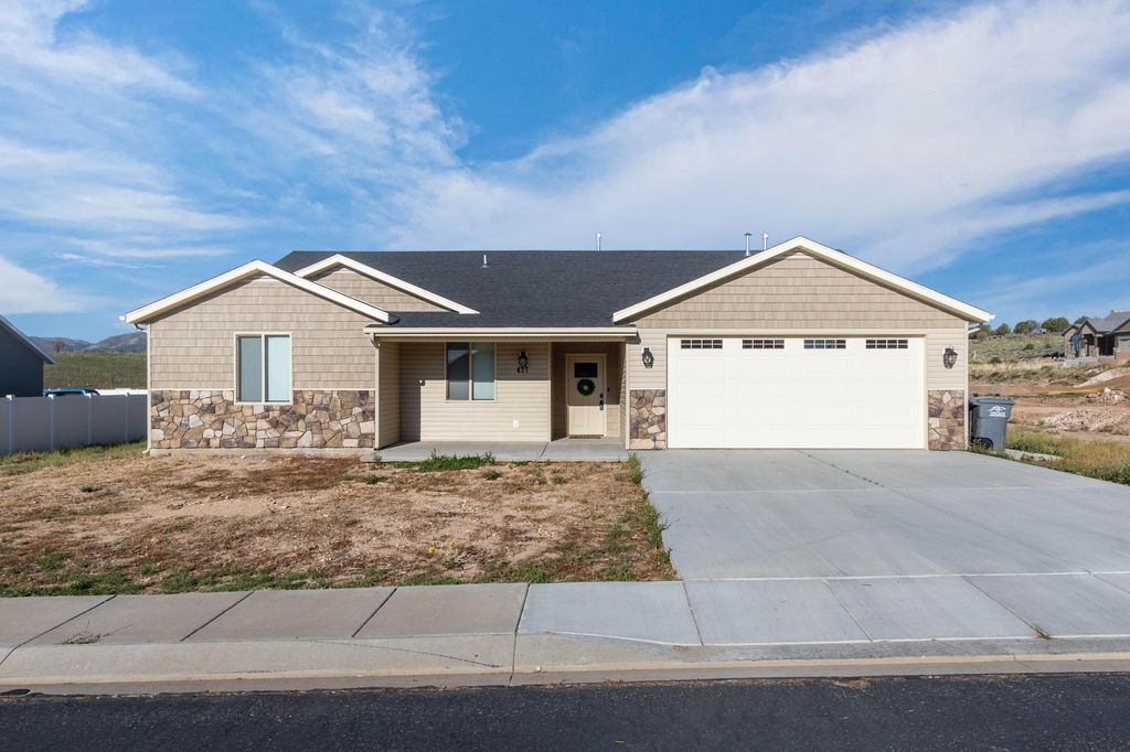 437 N 300 W, Enterprise, UT 84725