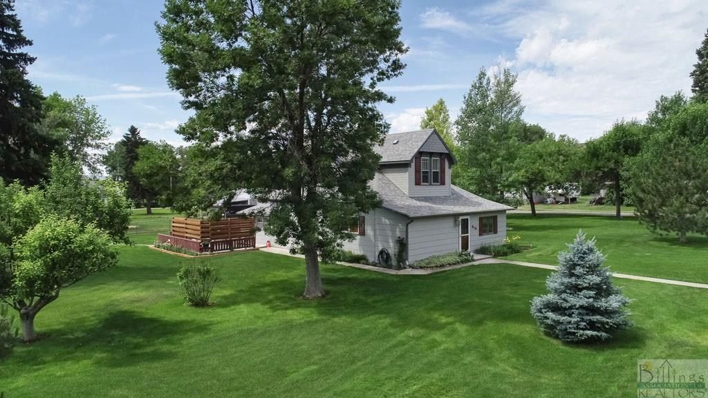 218 W River St, Fromberg, MT 59029