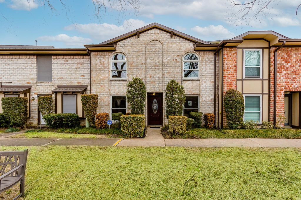 11746 S Kirkwood Rd, Meadows Place, TX 77477 Trulia