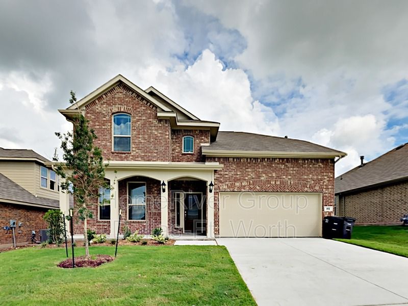 812 Skytop Dr, Haslet, TX 76052