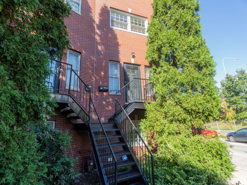 2640 N Avondale Ave #H, Chicago, IL 60647