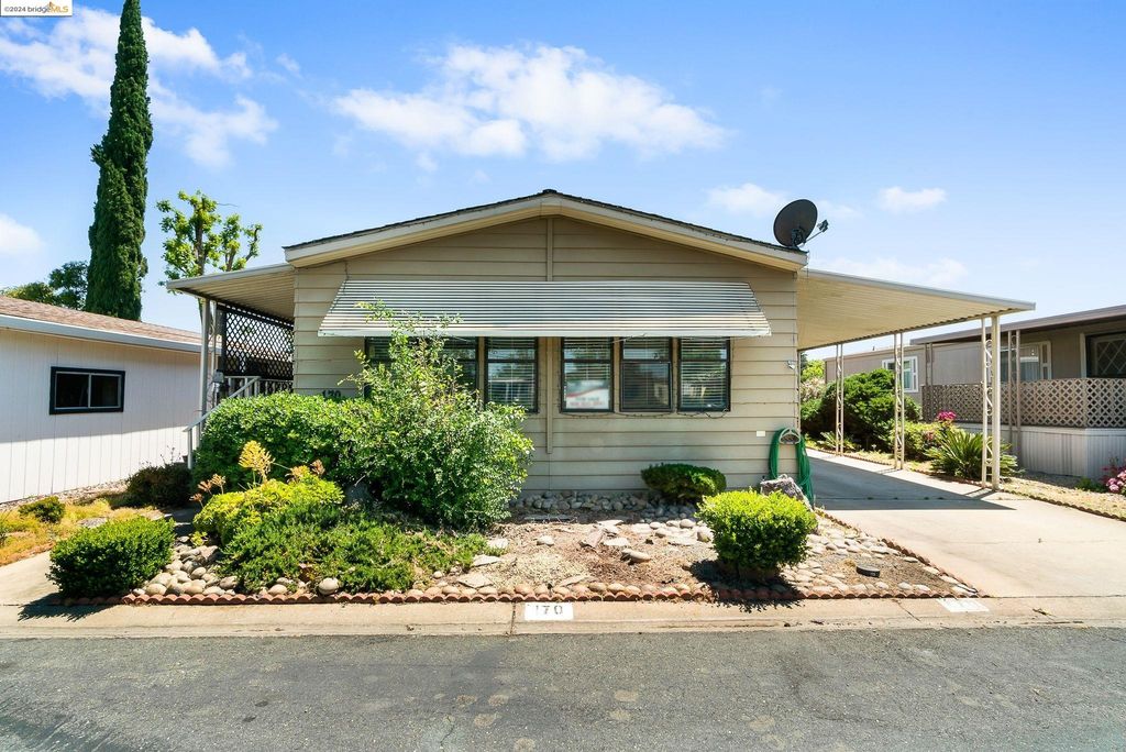 19690 N Highway 99 170, Acampo, CA 95220 Trulia