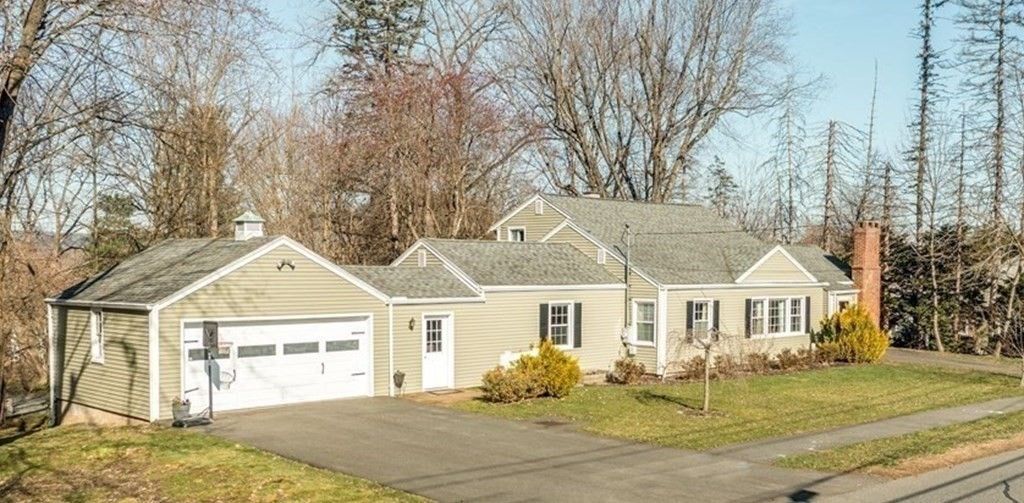 21 Hillside Ave, South Hadley, MA 01075 Trulia