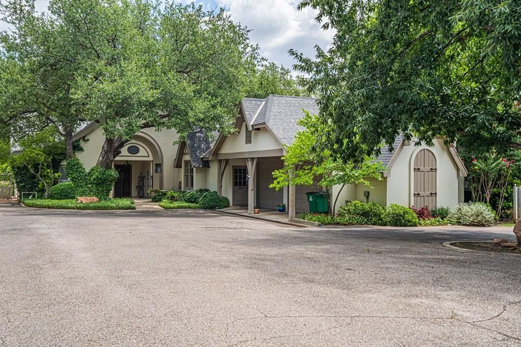 222 S Park St, San Angelo, TX 76901 Trulia