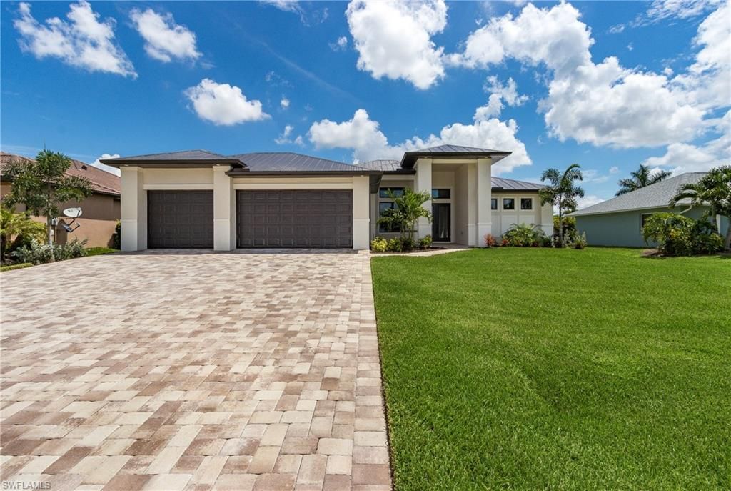 2525 SW 27th Pl, Cape Coral, FL 33914
