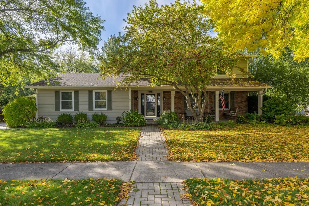 2502 W Downer Pl, Aurora, IL 60506 Trulia