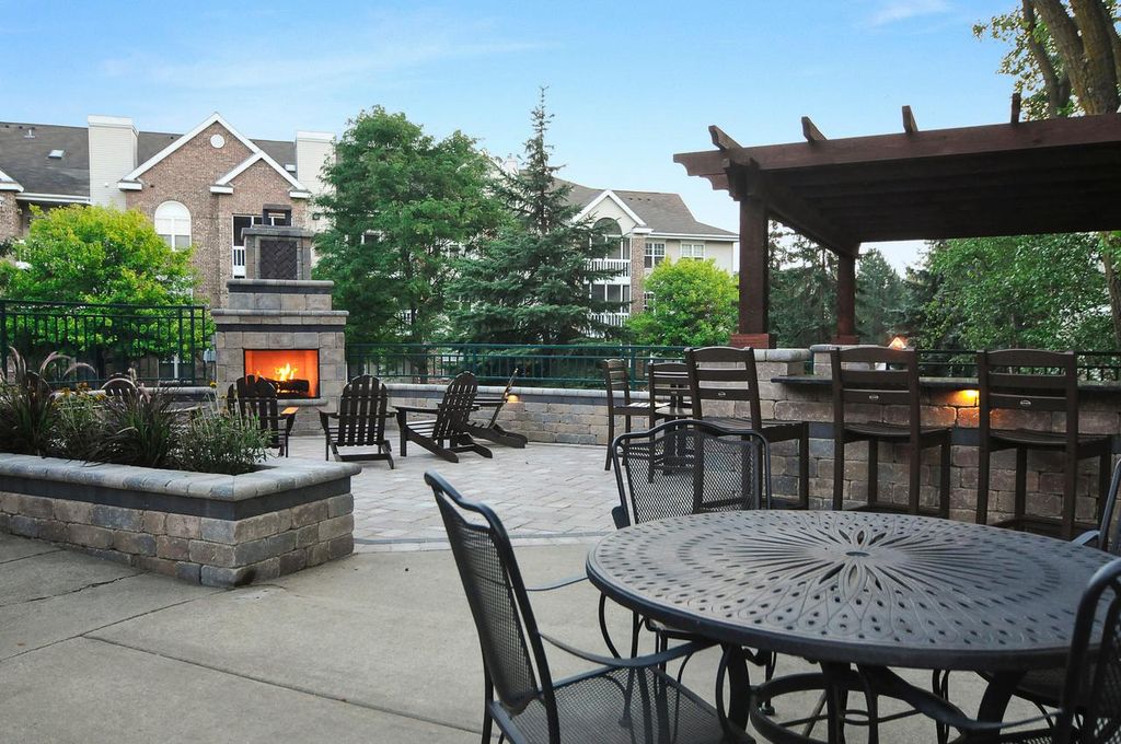 Yorktown Estates Apartments Madison Wi Trulia - Patio Tables Madison Wi Yorktown Estates Apartments Madison Wi Trulia - Patio Tables Madison Wi