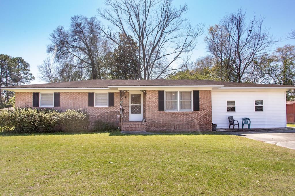 1102 Dover St, Waycross, GA 31501 Trulia