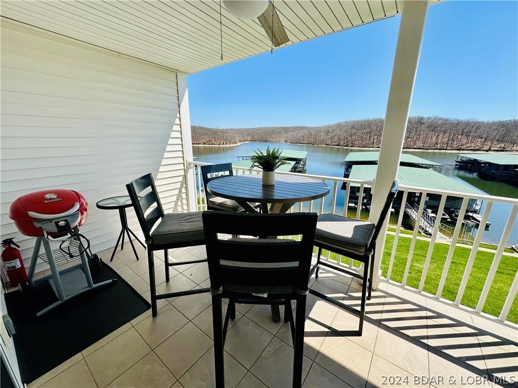 4800 Eagleview Dr #115A, Osage Beach, MO 65065
