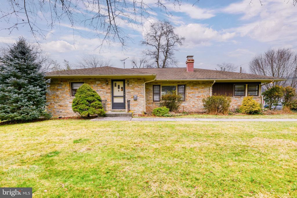 923 Lawrence Rd, Lawrence Township, NJ 08648 Trulia