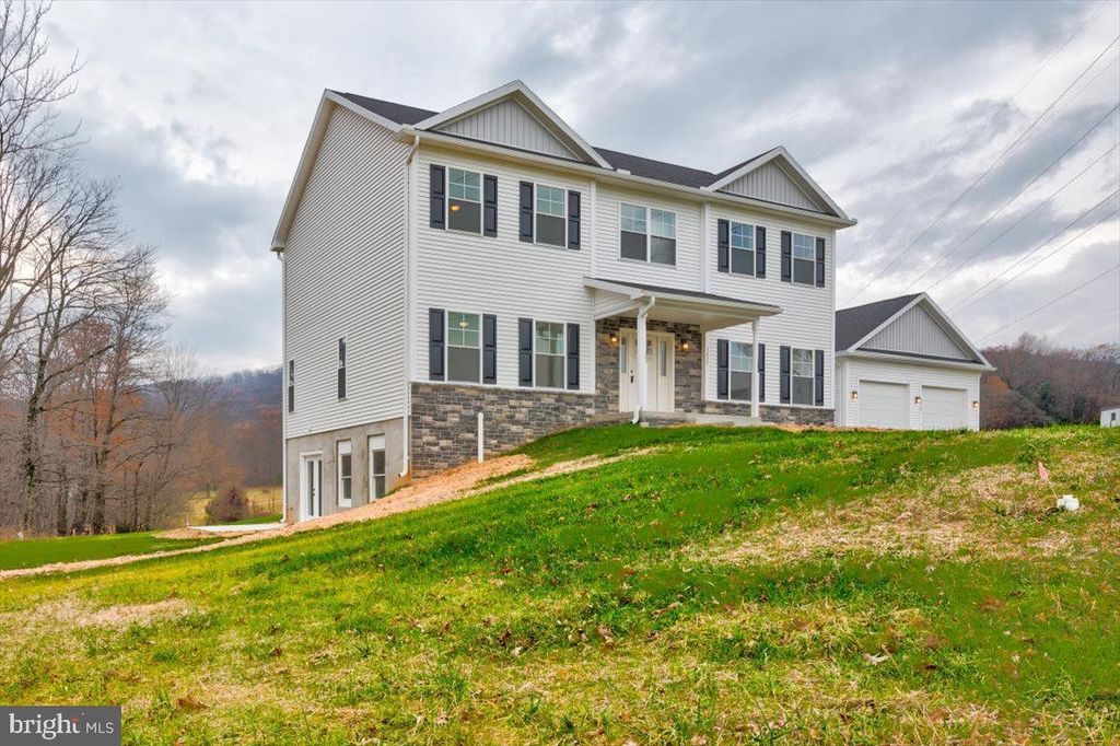 7832 Old Receiver Rd, Frederick, MD 21702