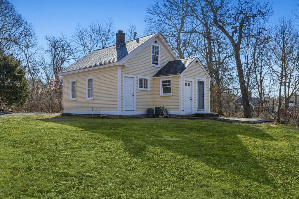 91 & 93 Route 149, Marstons Mills, MA 02648