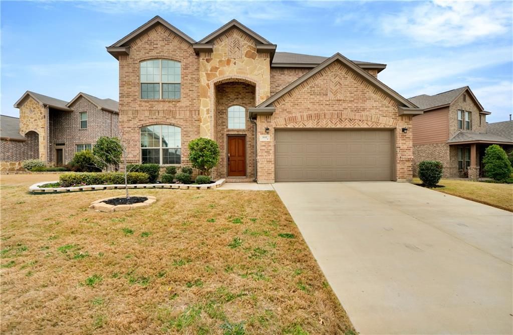 3533 Twin Pines Dr, Fort Worth, TX 76244
