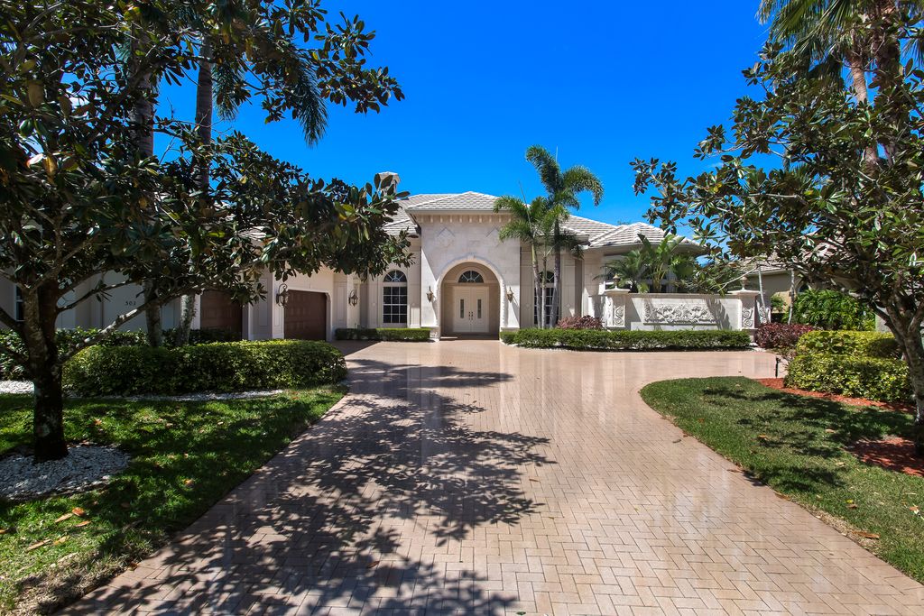 503 Terracina Way, Naples, FL 34119