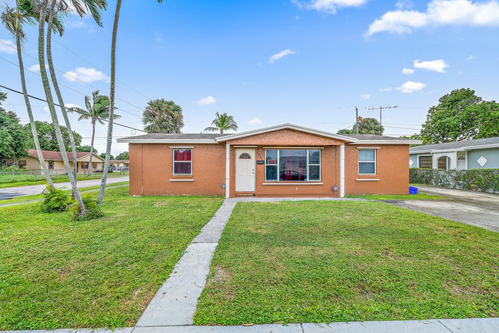 1301 W 26th St, Riviera Beach, FL 33404 Trulia