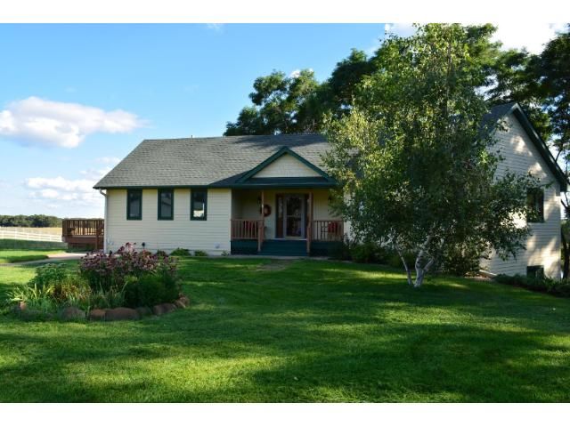 28231 112th St NW, Zimmerman, MN 55398