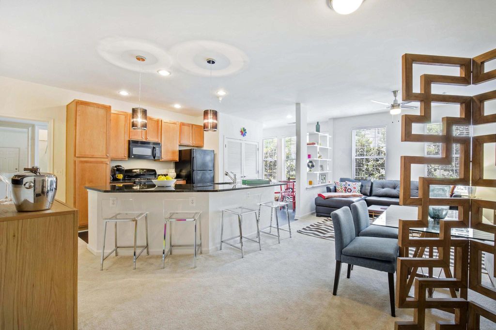 6900 Tasker Fls, Elkridge, MD 21075