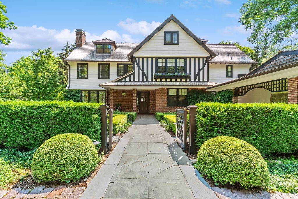 1296 N Green Bay Rd, Lake Forest, IL 60045 Trulia