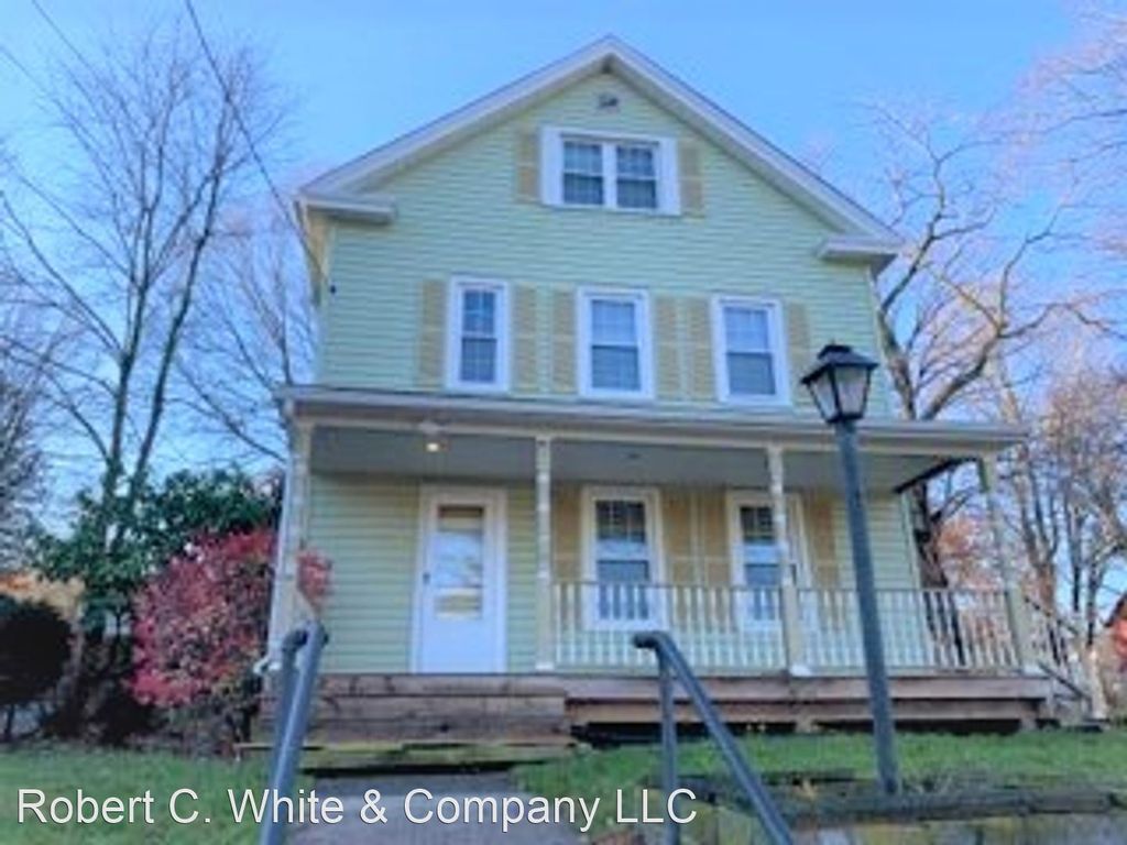 167 Atkins St, Meriden, CT 06450