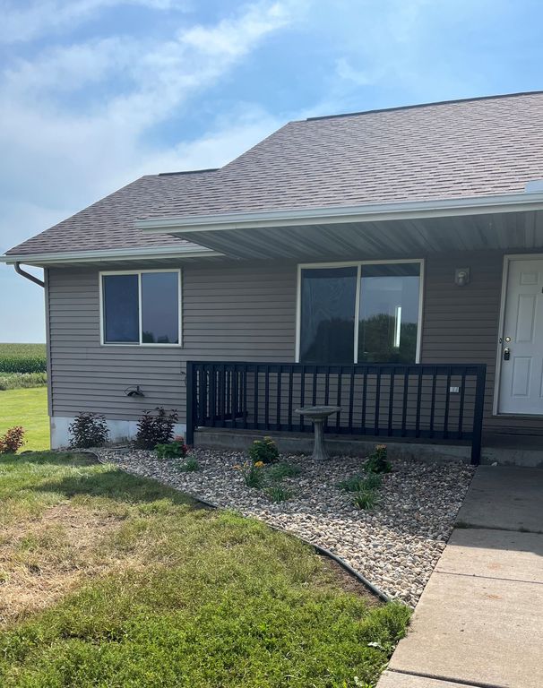 1469 142nd St, New Richmond, WI 54017
