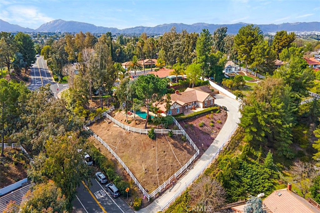 31365 Via Norte, Temecula, CA 92591 MLS OC24049131 Trulia