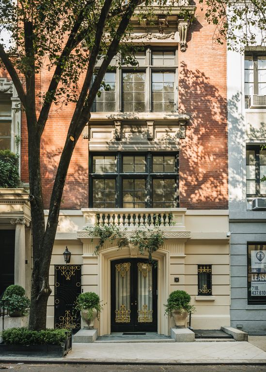59 E  66th St, New York, NY 10065