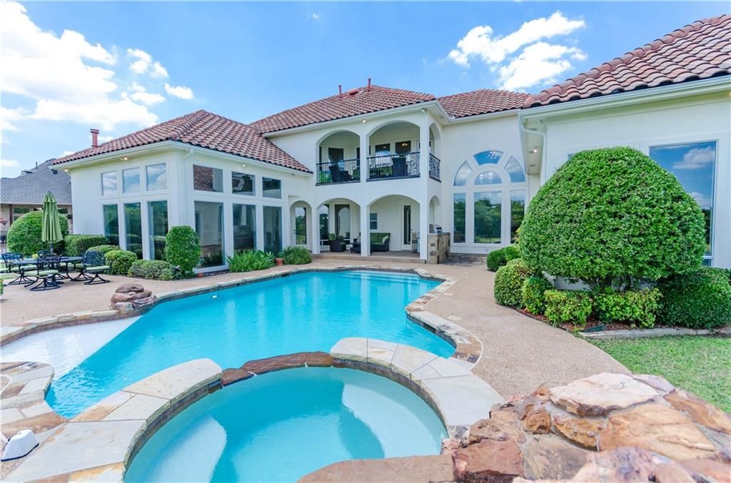 7214 Covewood Dr, Garland, TX 75044