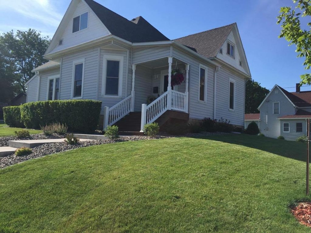 238 Elm St, Lancaster, WI 53813 Trulia