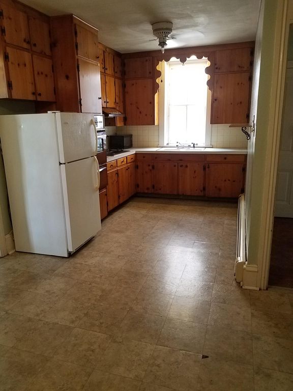 314 East St #B, Bloomsburg, PA 17815