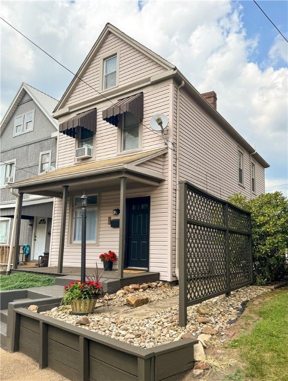 504 N Water St, Kittanning, PA 16201 - See Est. Value, Schools &amp; More