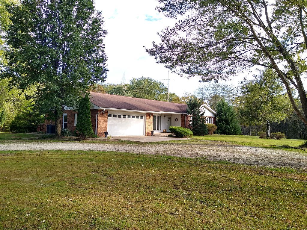 176 N 1700 East Rd, Beecher City, IL 62414 Trulia