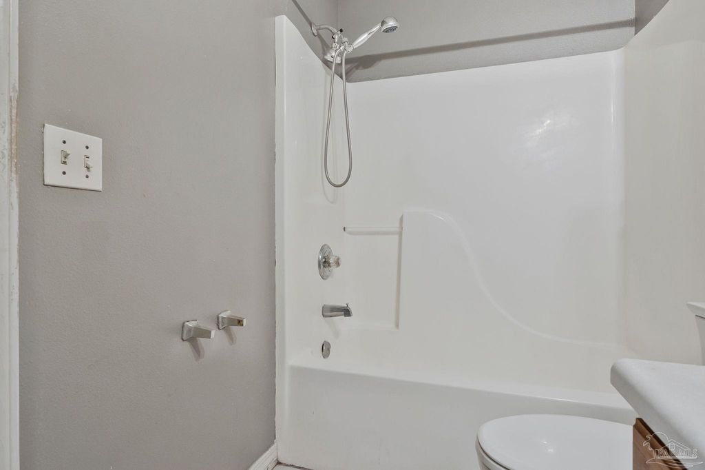 Photo 18 of 