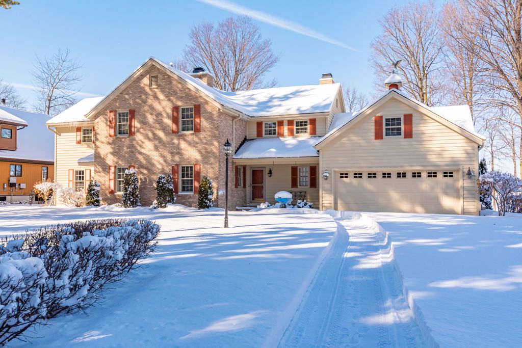 41 E Shore Dr, Random Lake, WI 53075 Trulia