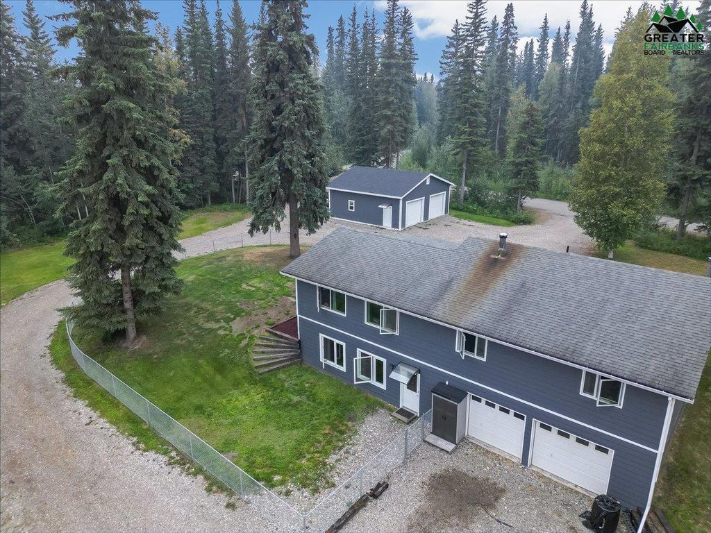 2550 Old Mission Rd, North Pole, AK 99705