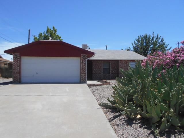 734 Candlewood Ct, Alamogordo, NM 88310