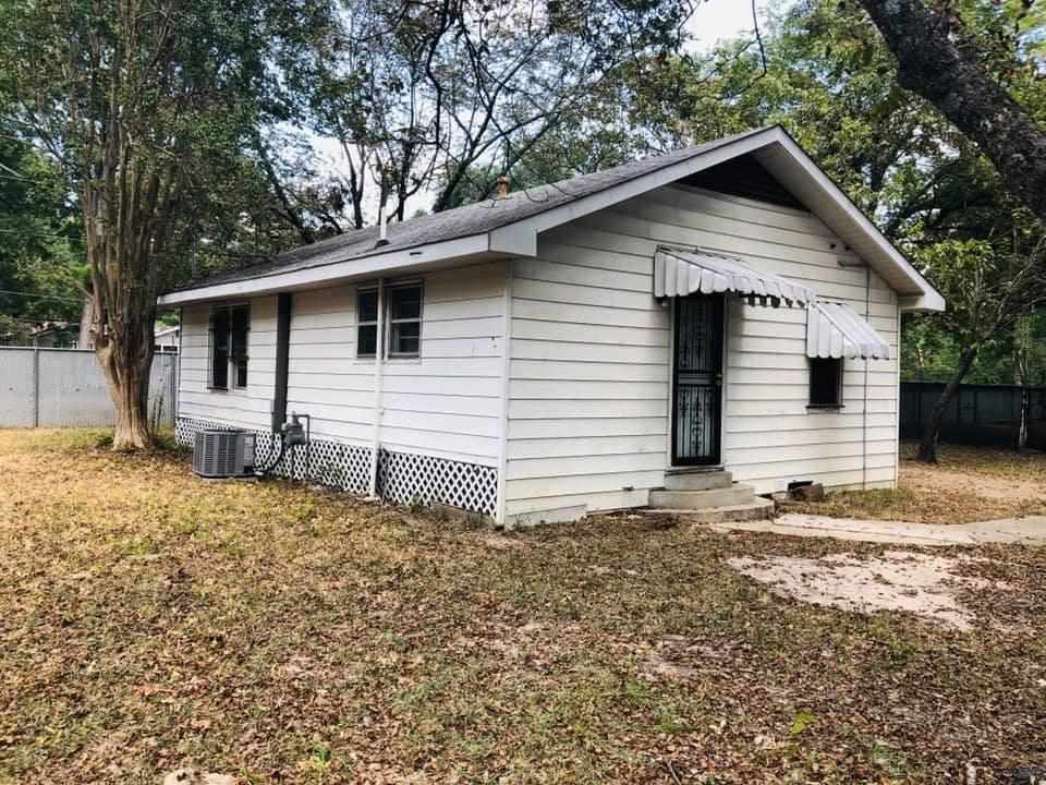 2719 Page St, Texarkana, TX 75501