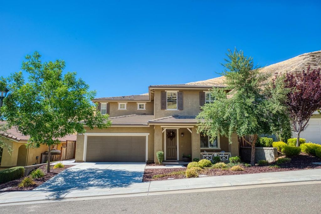 9089 Golf Canyon Dr, Patterson, CA 4 Bed, 3 Bath SingleFamily Home