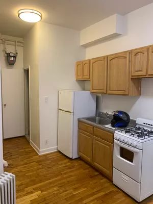155 E 99th St #B3, New York, NY 10029