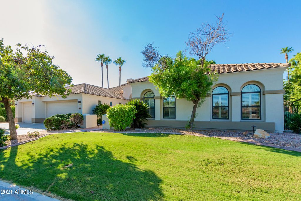 1724 W Blue Ridge Way, Chandler, AZ 85248