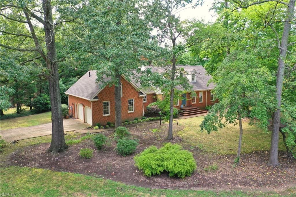 100 Mariners Ct, Smithfield, VA 23430 See Est. Value, Schools & More