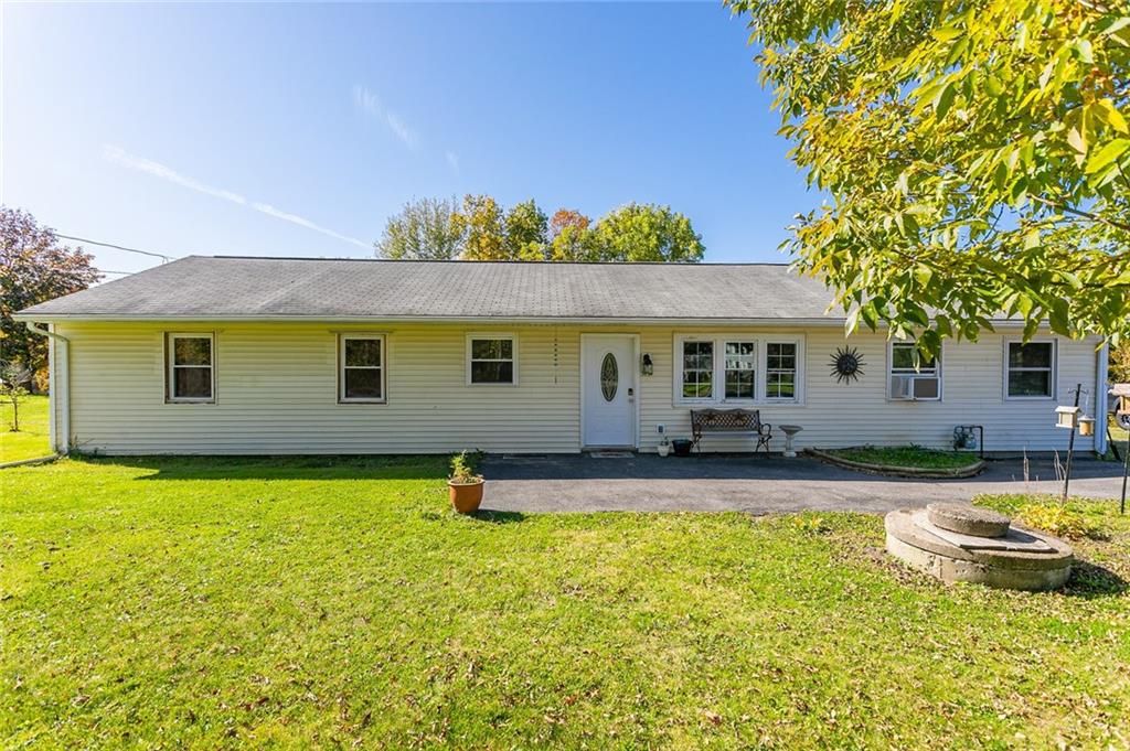 3724 Oakmount Rd, Bloomfield, NY 14469 Trulia