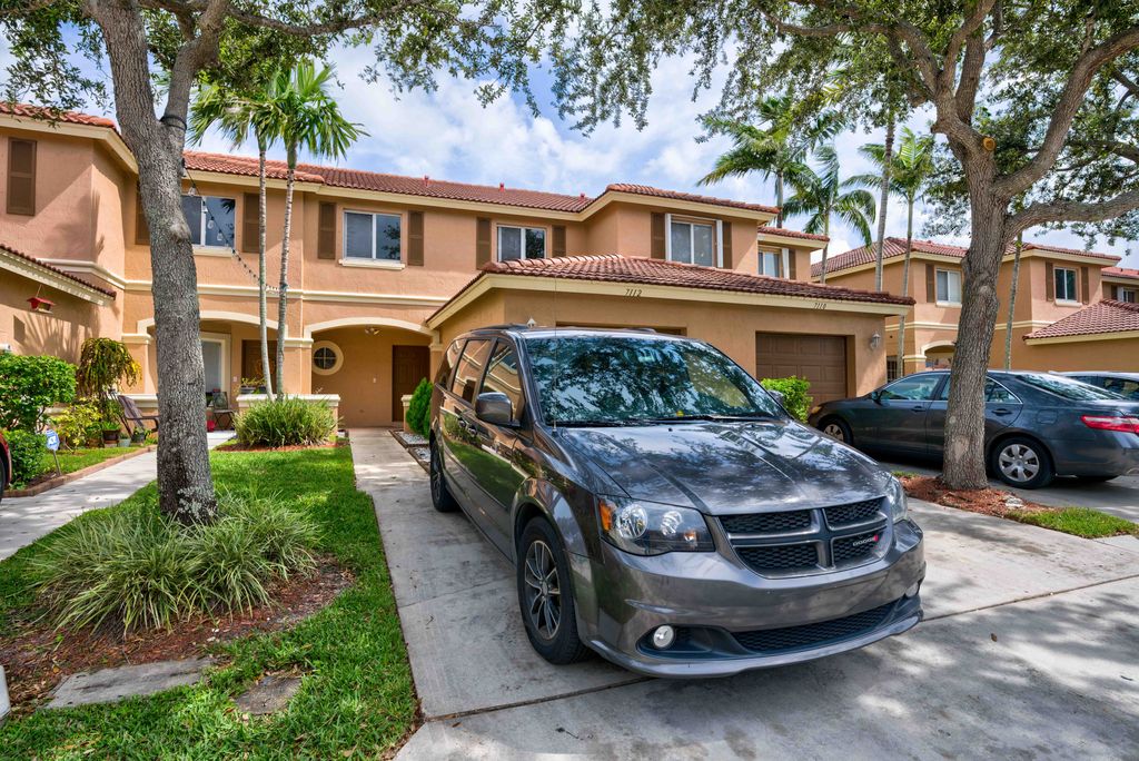 7112 Hawks Nest Ter, West Palm Beach, FL 33407