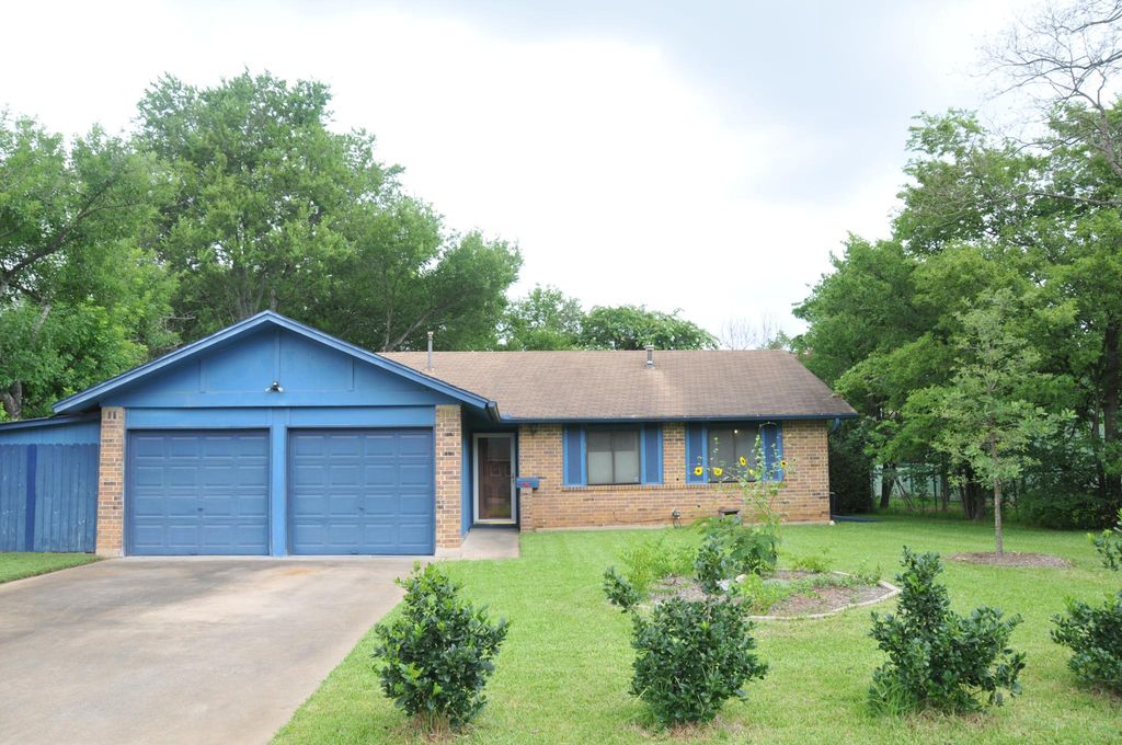 5112 Meadow Creek Dr, Austin, TX 78745