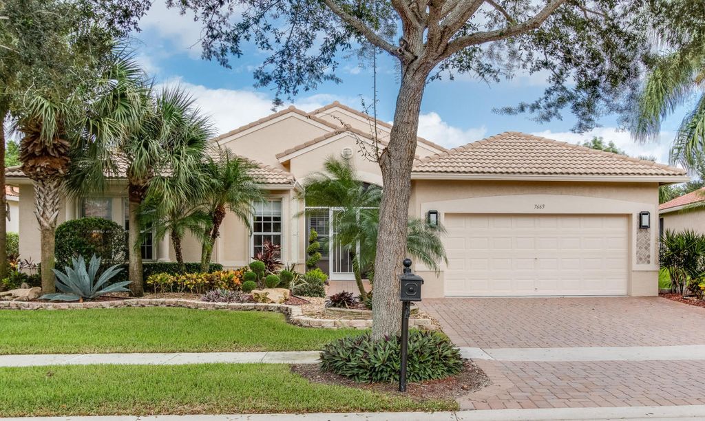 7665 Lockhart Way, Boynton Beach, FL 33437
